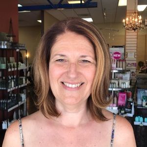 Meet your Posher, Marcia